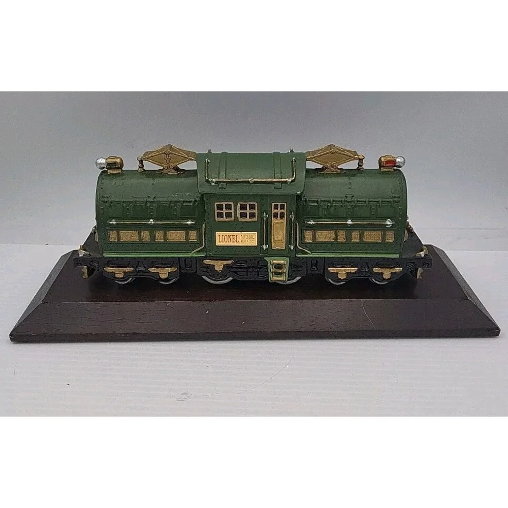 Avon Lionel‎ Classic Train Collection 381E Locomotive with Wood Display Base